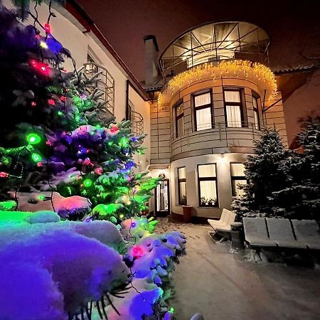 Apartments & Villa Georg Odessa Buitenkant foto