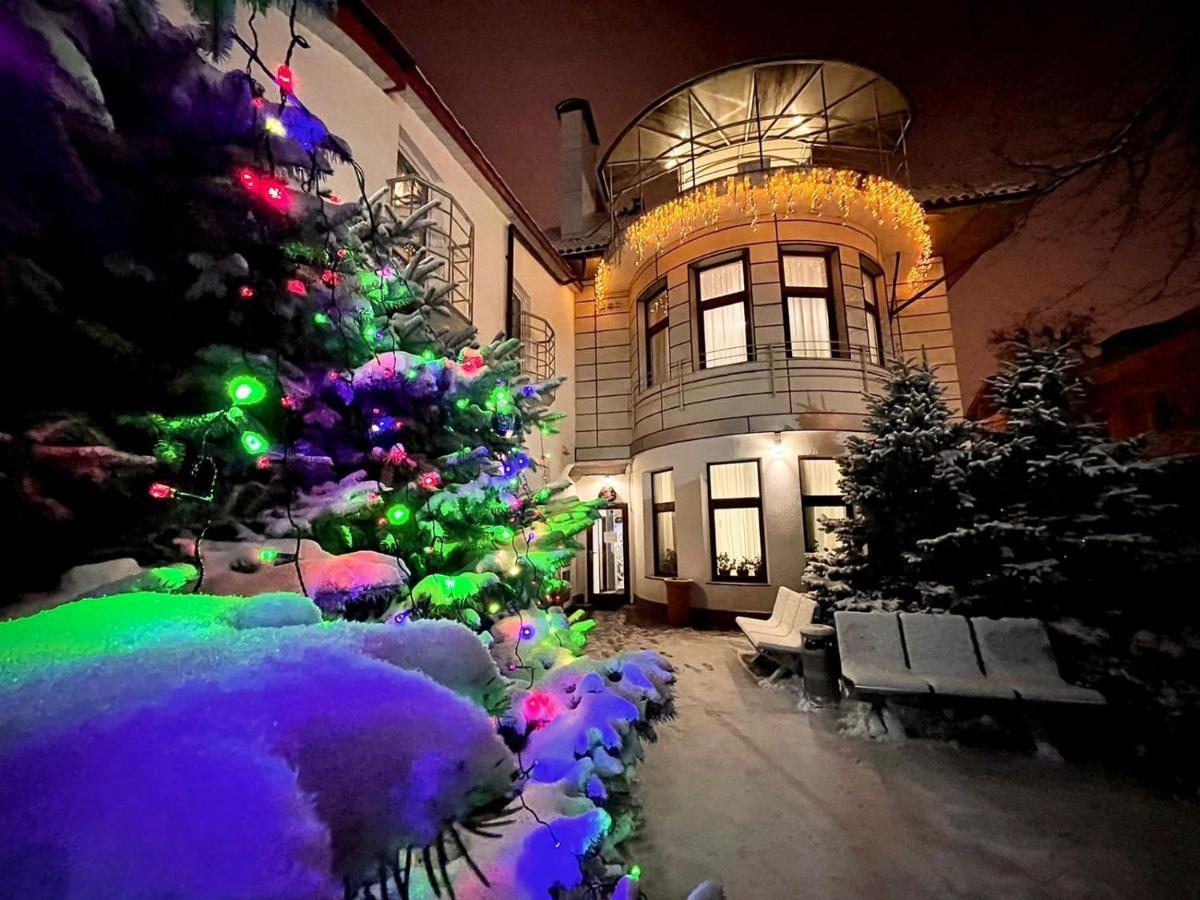 Apartments & Villa Georg Odessa Buitenkant foto