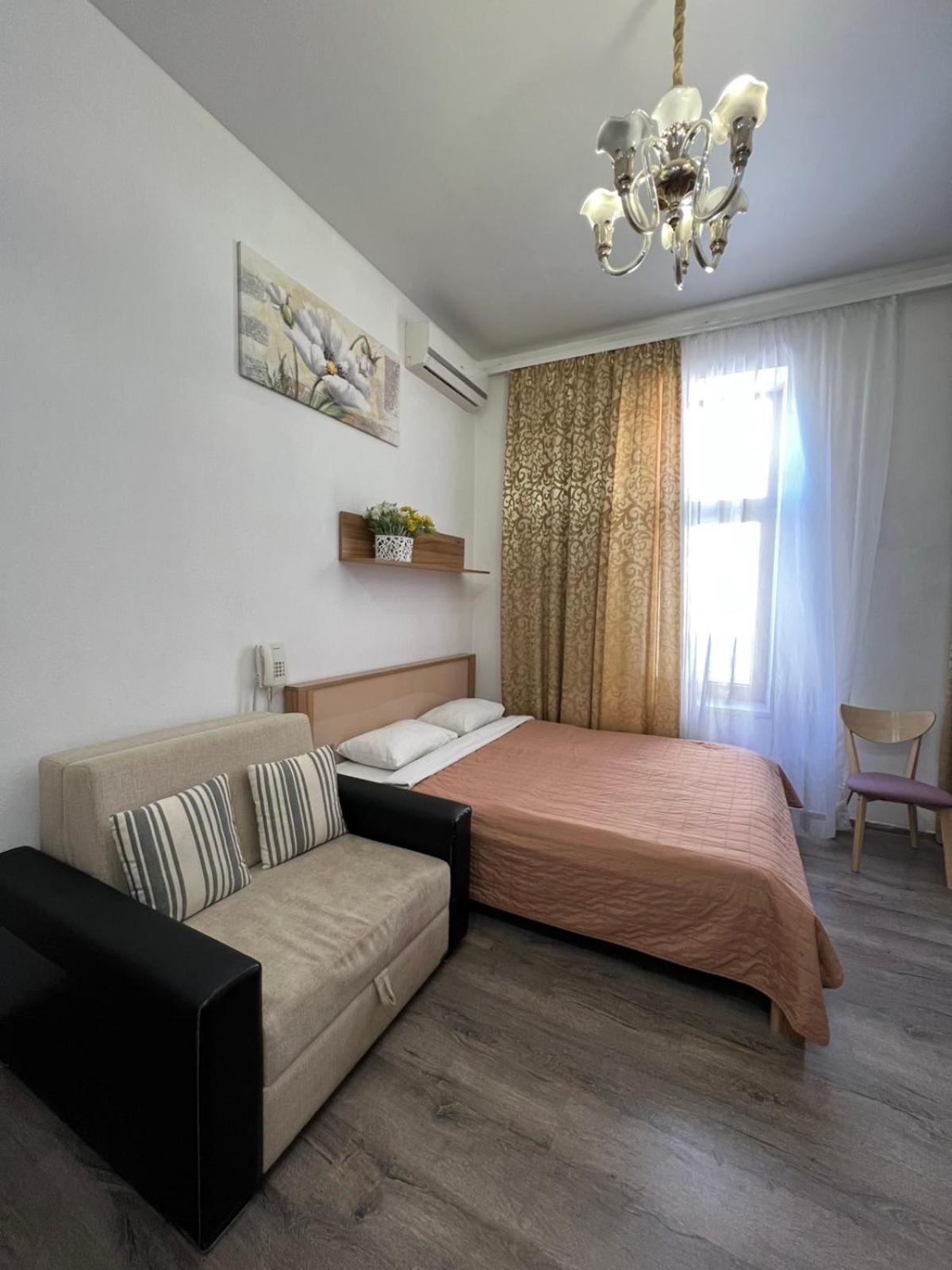 Apartments & Villa Georg Odessa Buitenkant foto